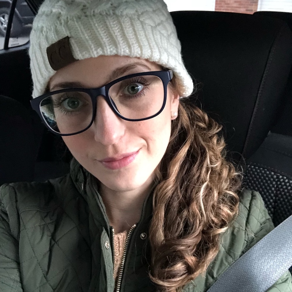 Meet your Posher, Amanda